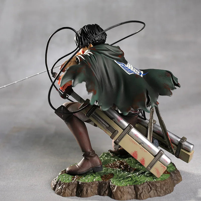 Attack on Titan: Levi Ackerman "Humanity's Strongest" Combat Figure (Bandai)