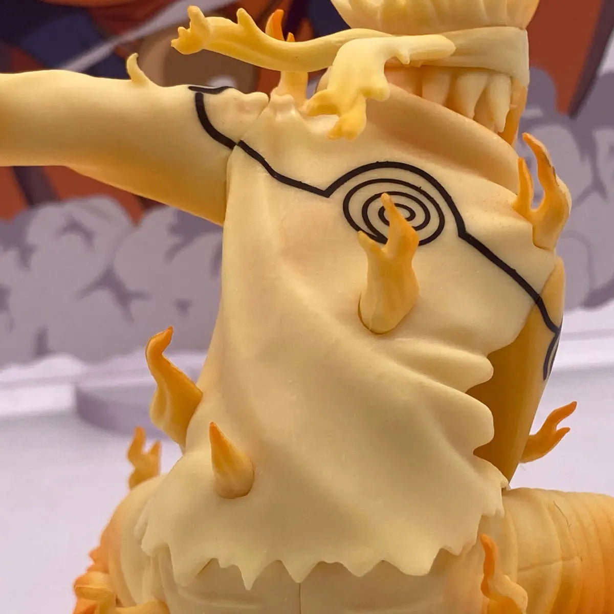 "Kyuubi Chakra Mode" Unleashed Power Figure (Bandai)