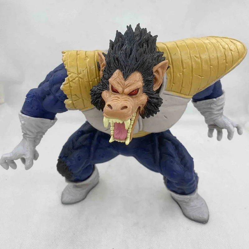 Dragon Ball Z: Great Ape Vegeta "Saiyan Primal Fury" Colossal Figure (Bandai)